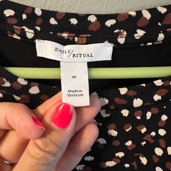 Women’s tunic top - Picture 3 of 3